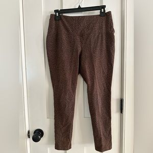 Chicos Zenergy So Slimming Crop Leggings Brown Cheetah Print MP 8P Petite
